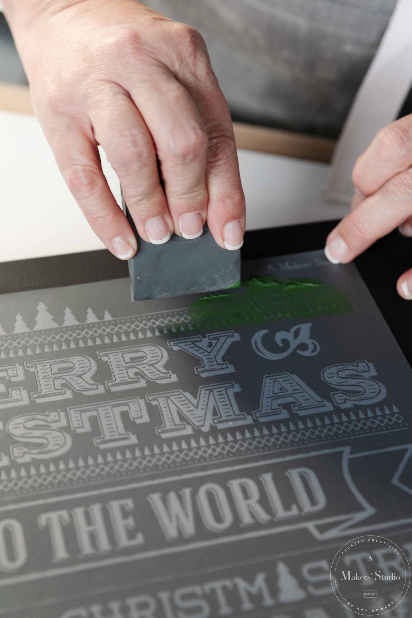 Stencils - A Makers Studio - Christmas to Do List - 12" x 18"