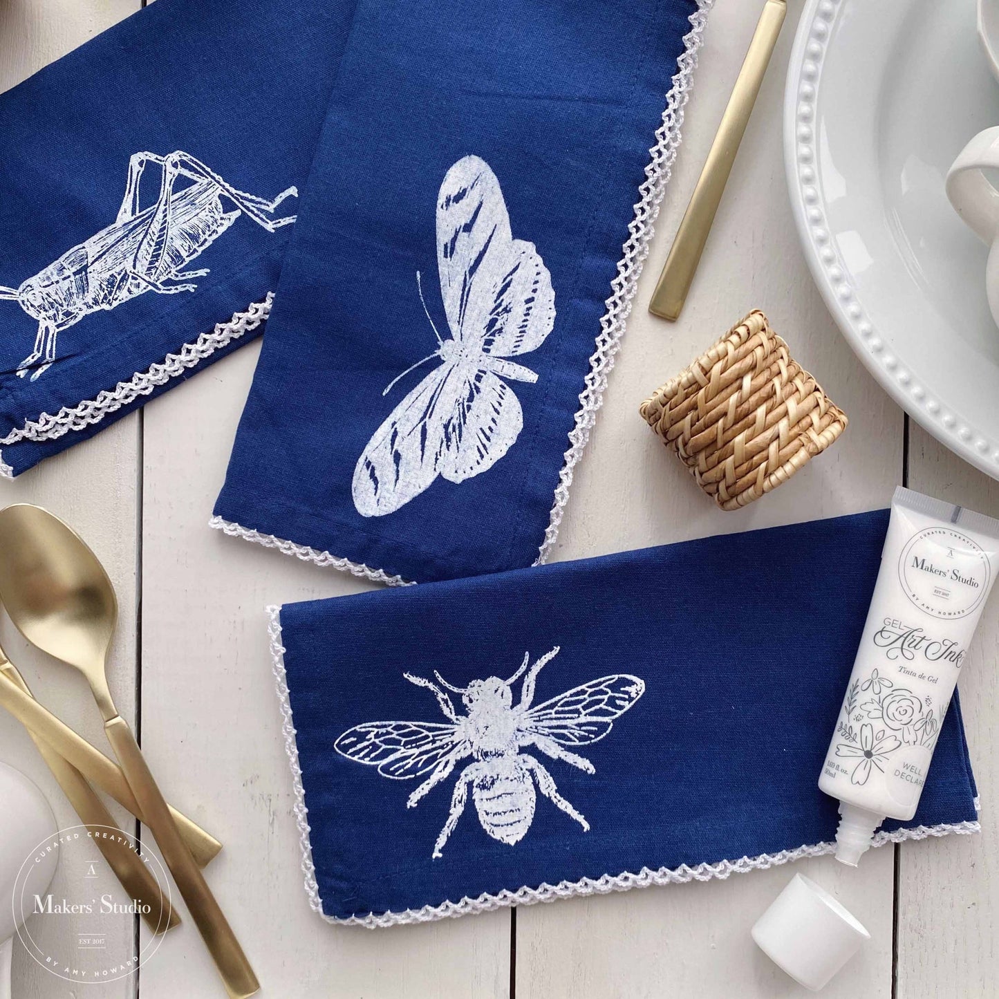 Stencils - A Makers Studio - Garden Insects - 12" x 18"