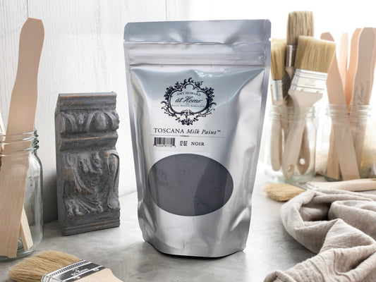 Amy Howard at Home - Paint - Toscana Milk Paint - Noir Black - 12oz