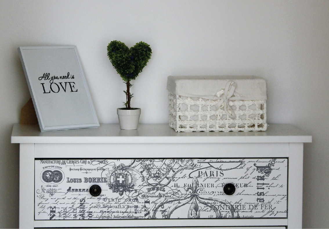 Stencils - A Makers Studio - Parisian Script - 12" x 18"