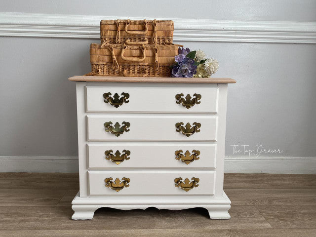 Dixie Belle - Chalk Mineral Paint - Gardenia