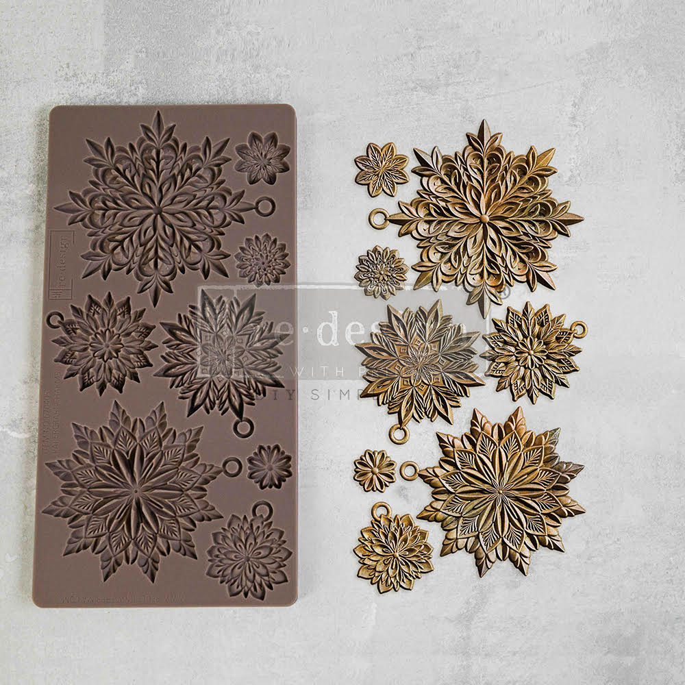 Decor Moulds - Redesign - Papercraft Charms- 5"x10"x8mm